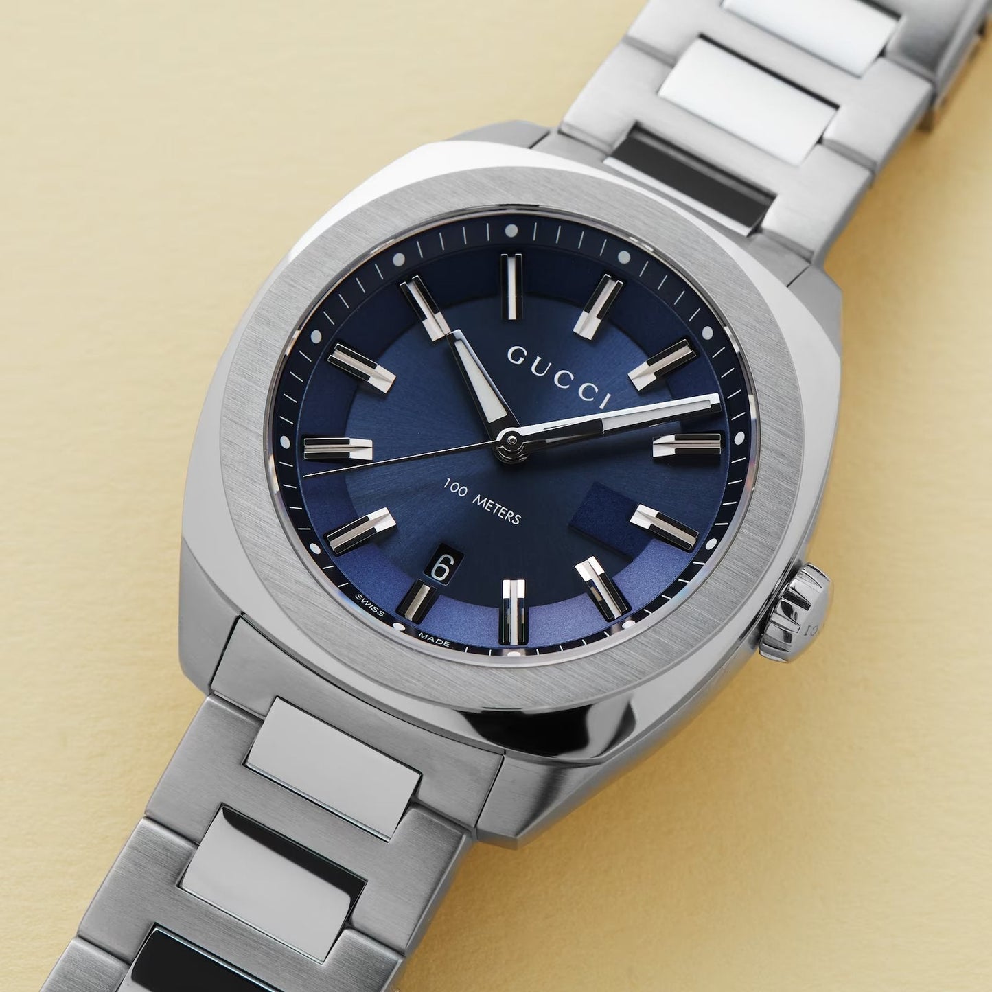 Gucci Gg2570 Watch 41mm Ya142303