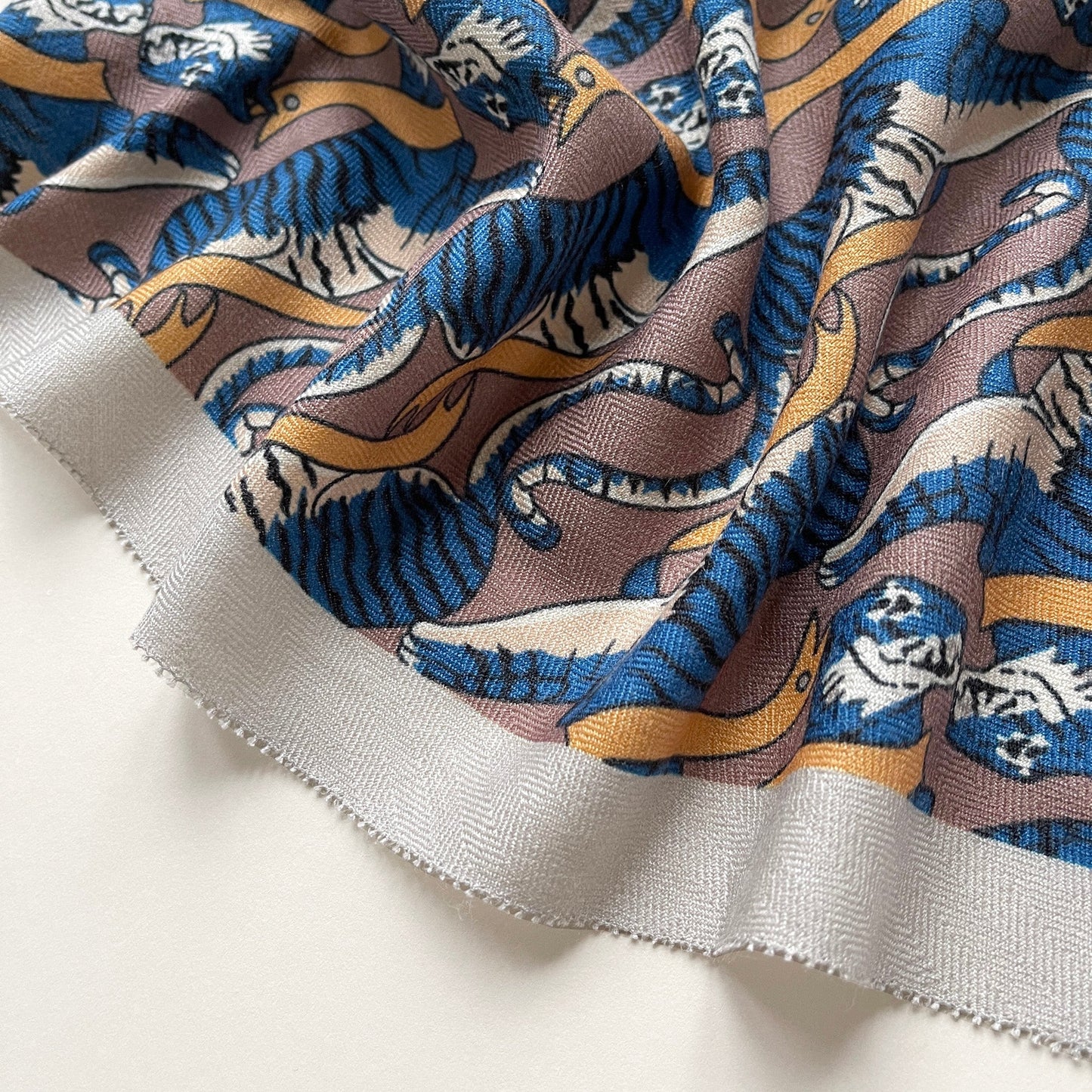 Tiger Reverie Cashmere Scarf - Unisex Luxury Silk Blended Scarf