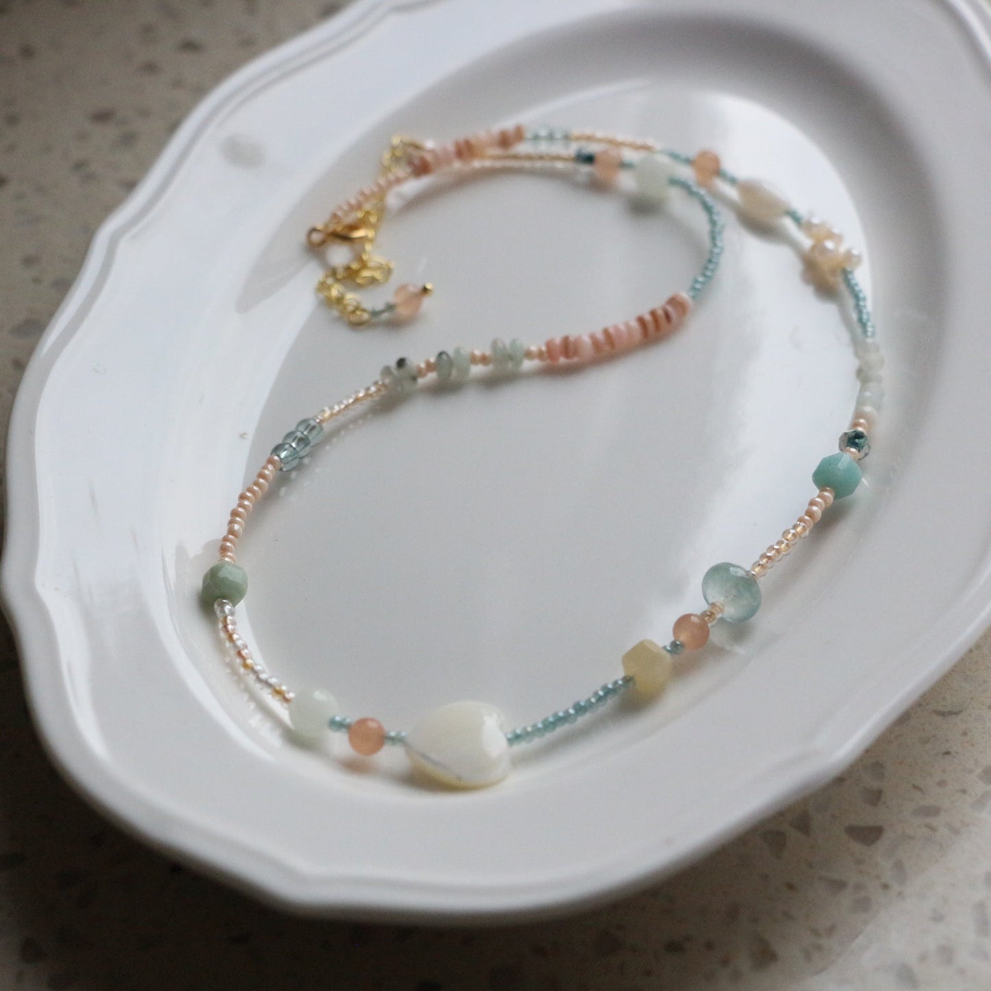 JEKIRA Creamy Pastel Shell & Seed Bead Set