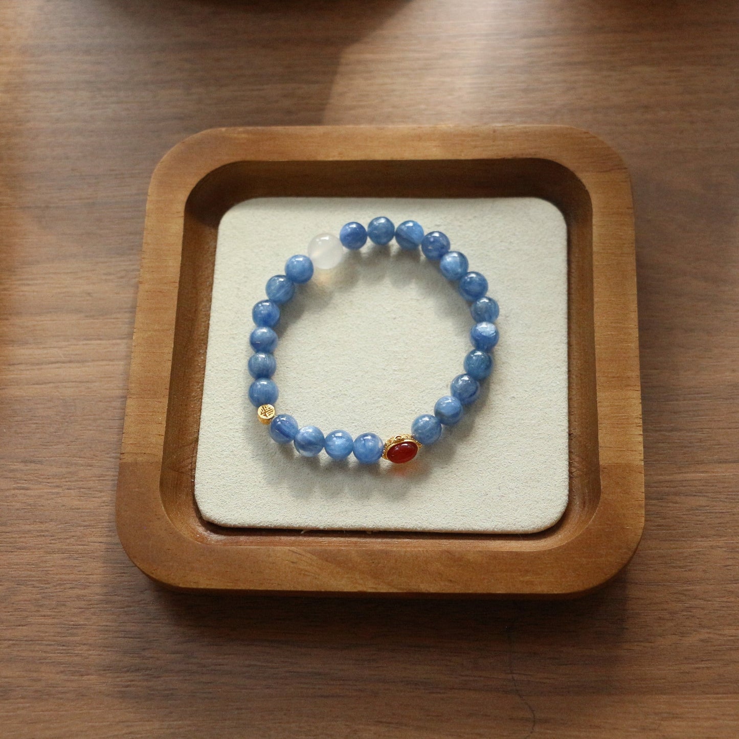 JEKIRA Natural Blue Crystal Quartz 8mm Beaded Bracelet