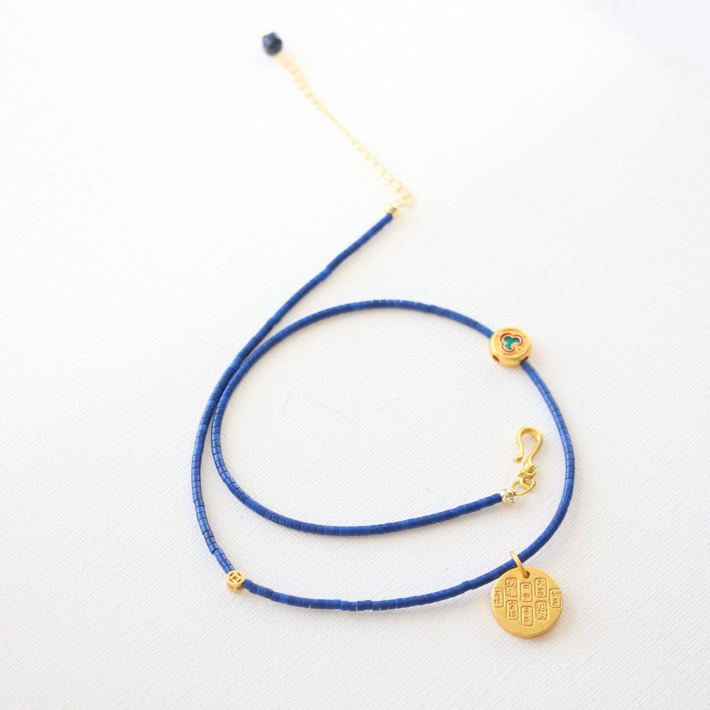 Jekira Lucky Circle Blue Gemstone Set – Adjustable Necklace & Bracelet