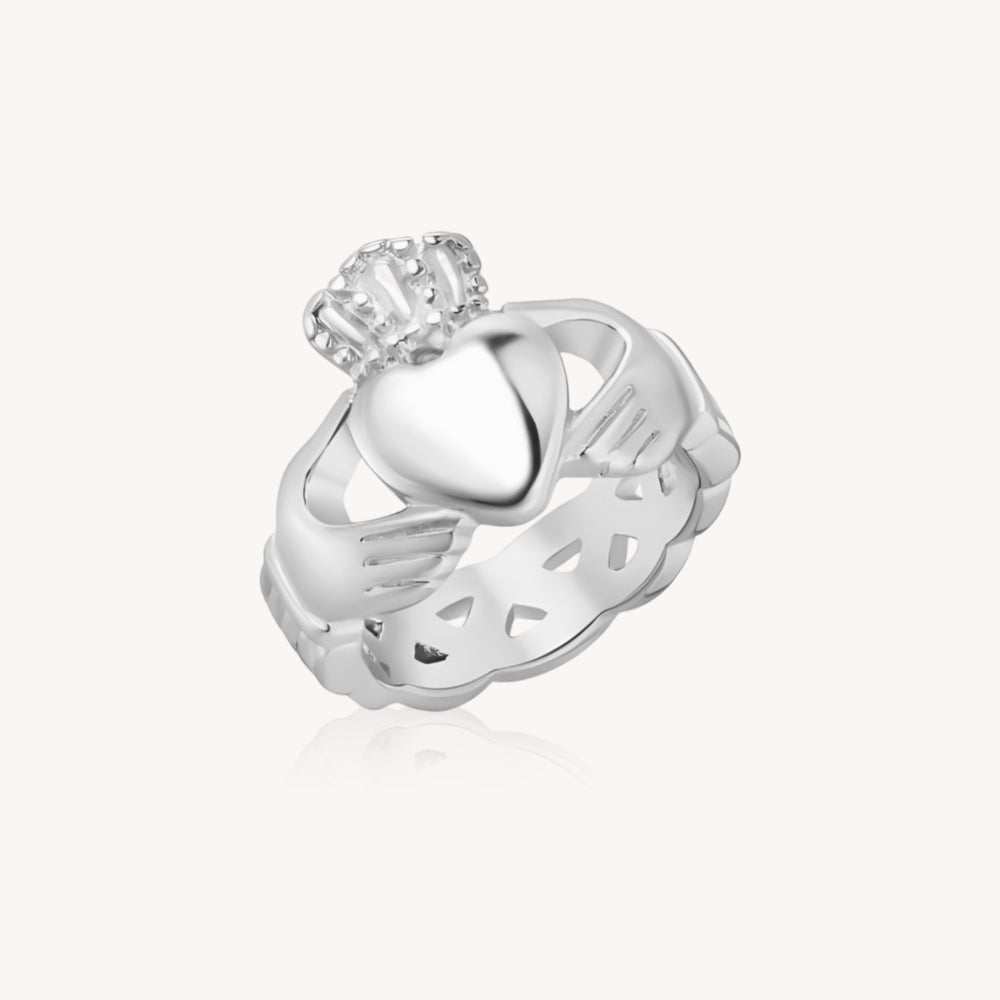 Classic Claddagh