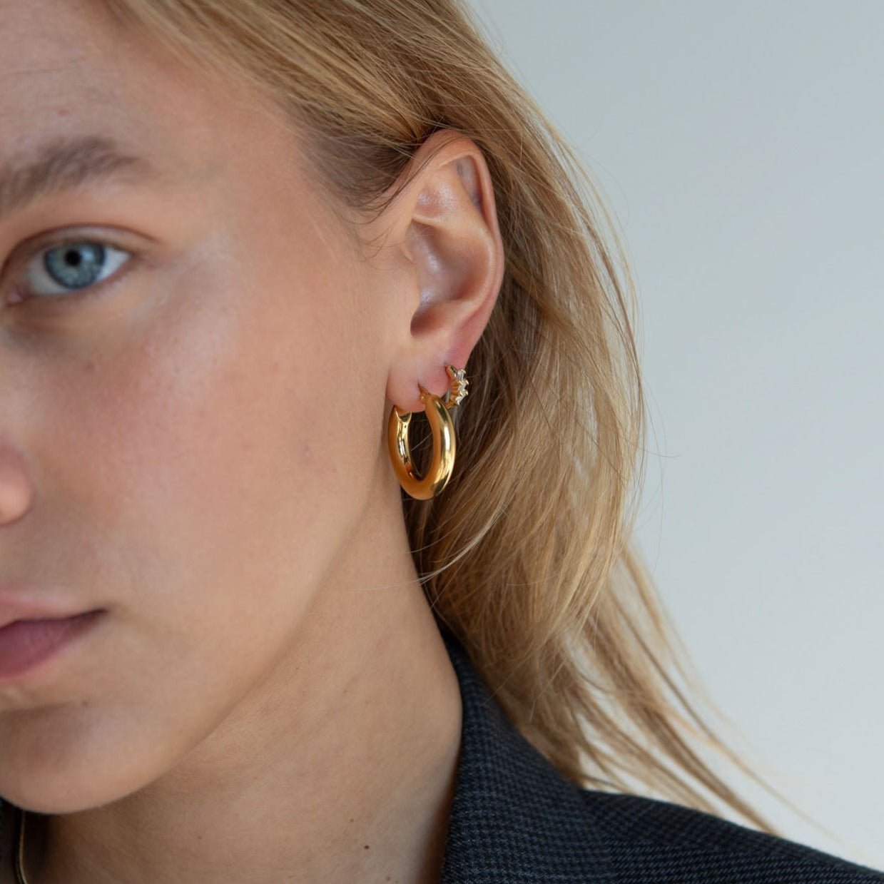 Demi Hoops