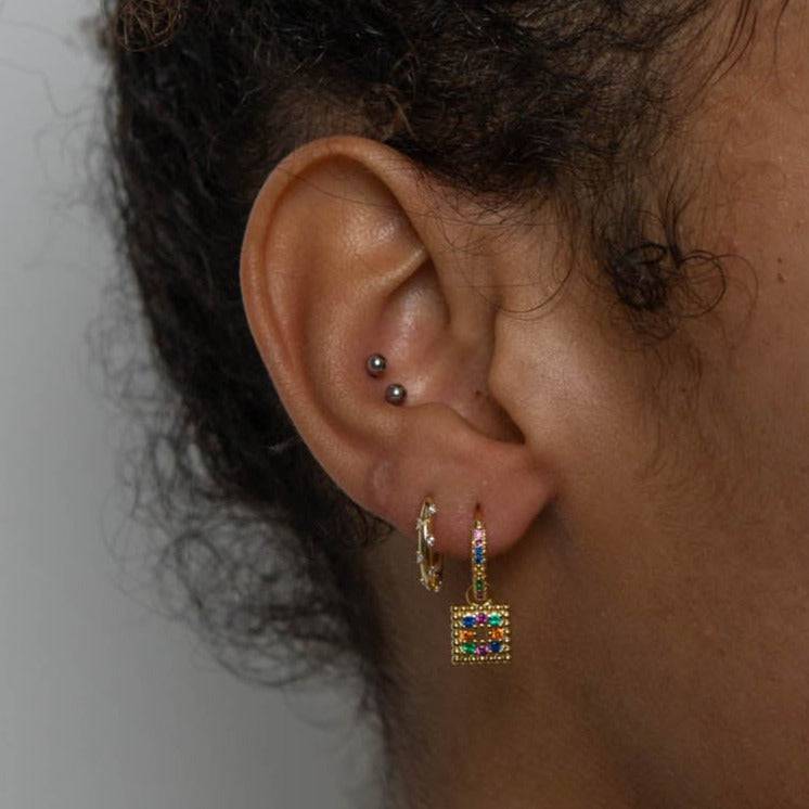 Ellie Hoops