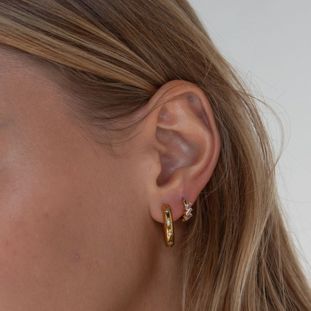 Selena Hoops