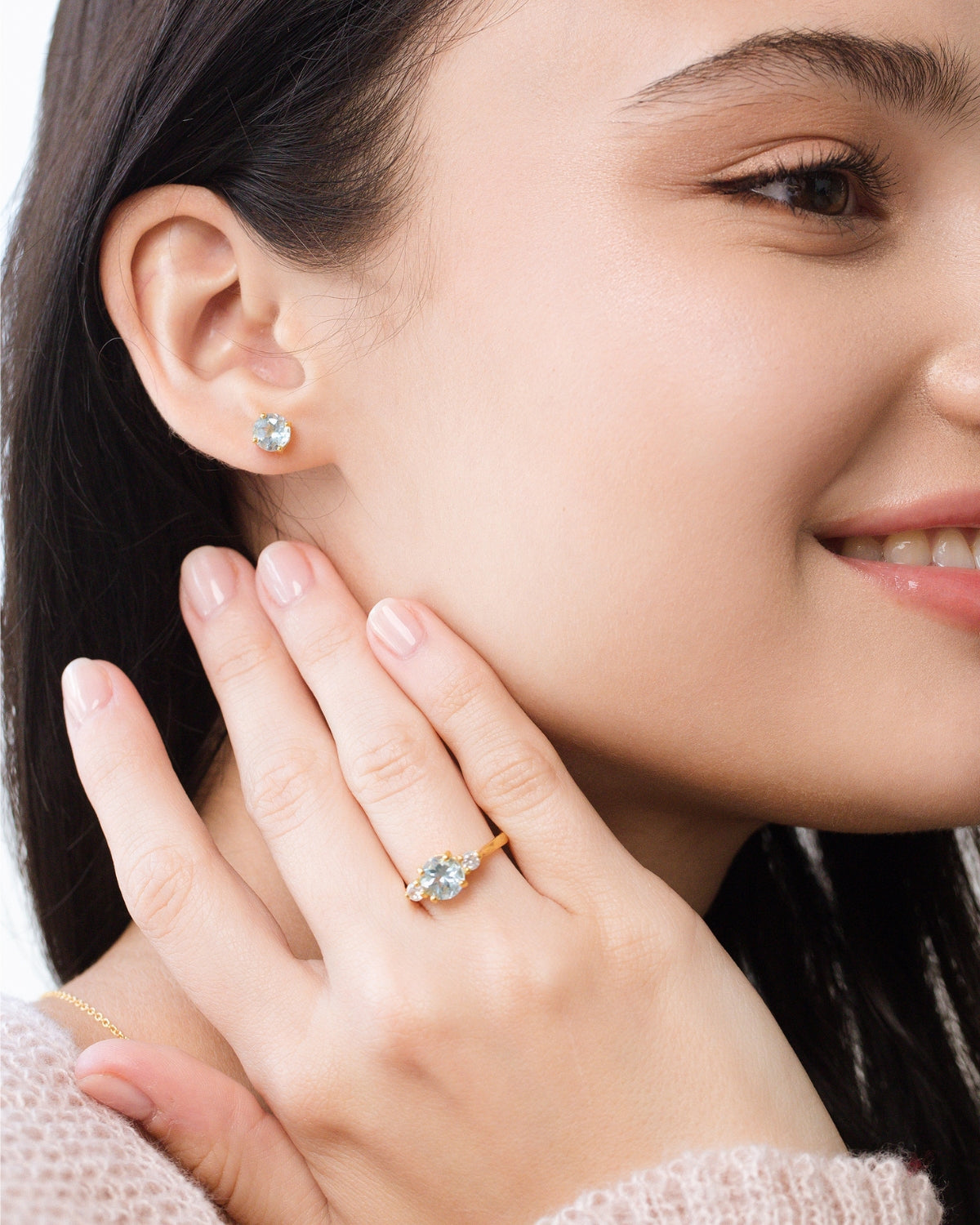 Blue Topaz Round Stud Earrings 6 mm in 18k Gold Vermeil