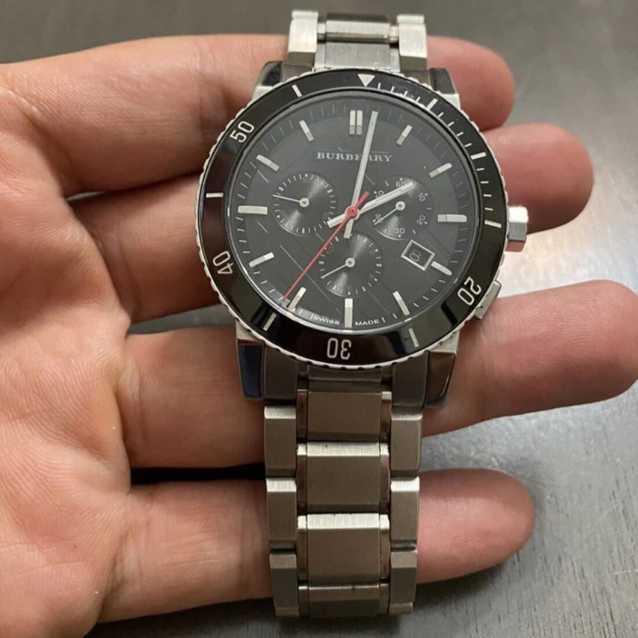 Burberry Men’s Watch Stainless Steel Silver Strap With Black Dial BU9380 The City