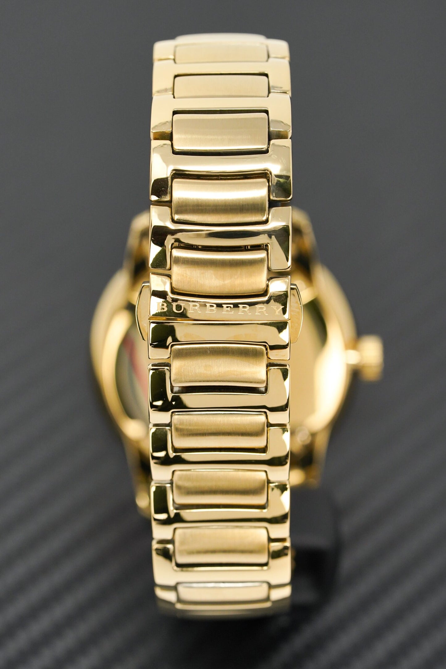 Burberry Mens Watch The Classic Yellow Gold Bu10006