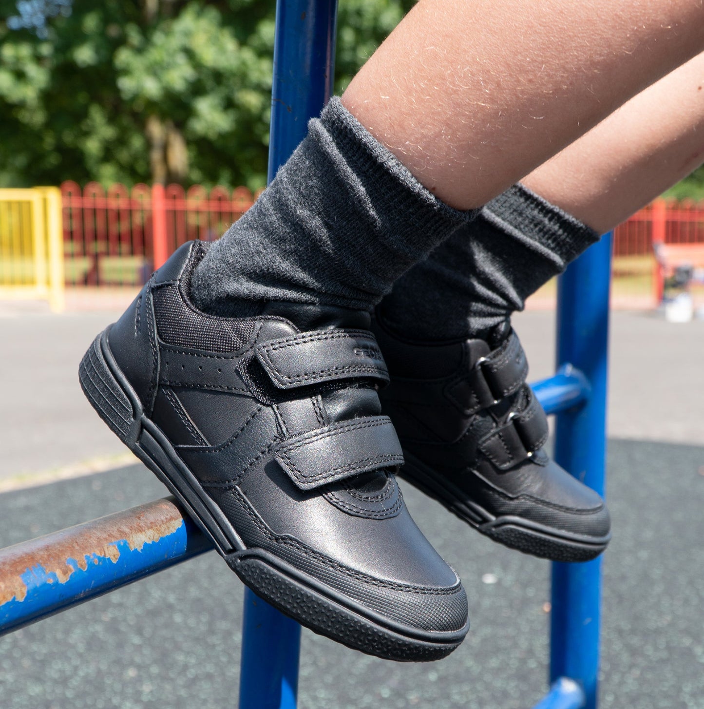 GEOX J POSEIDO BOY Kids Leather Sneakers Black