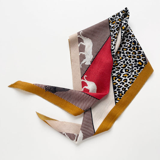 Red Black Leopard Charm Cashmere Scarf - Women's Luxury Silk Blended Scarf