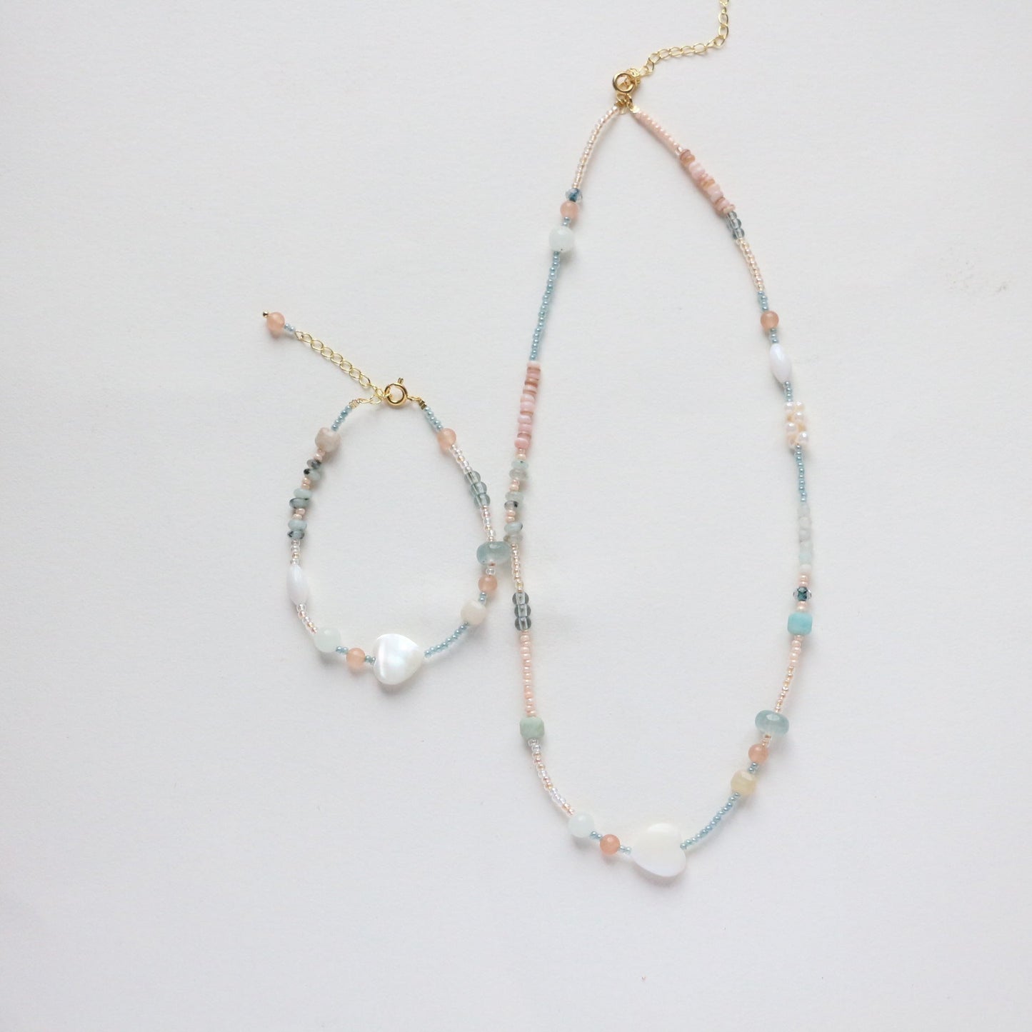 JEKIRA Creamy Pastel Shell & Seed Bead Set