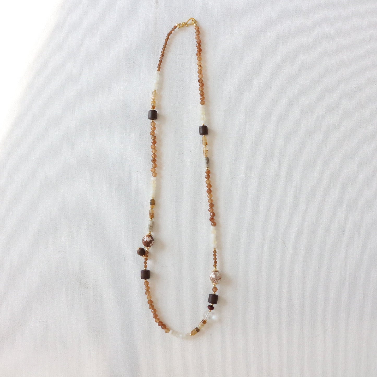 Jekira Sandalwood & Agate Jewelry Set