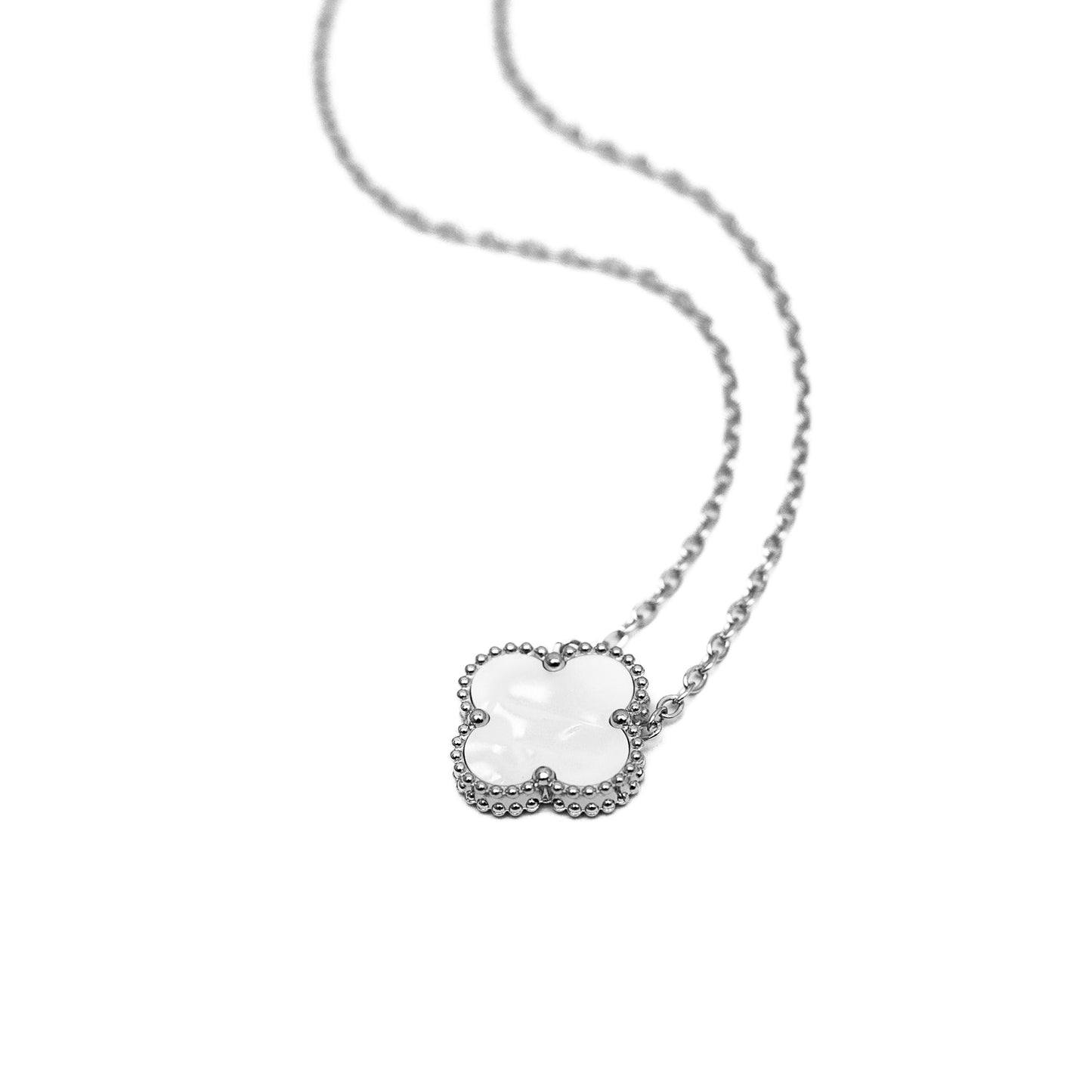 Silver Single Clover Necklace (White)