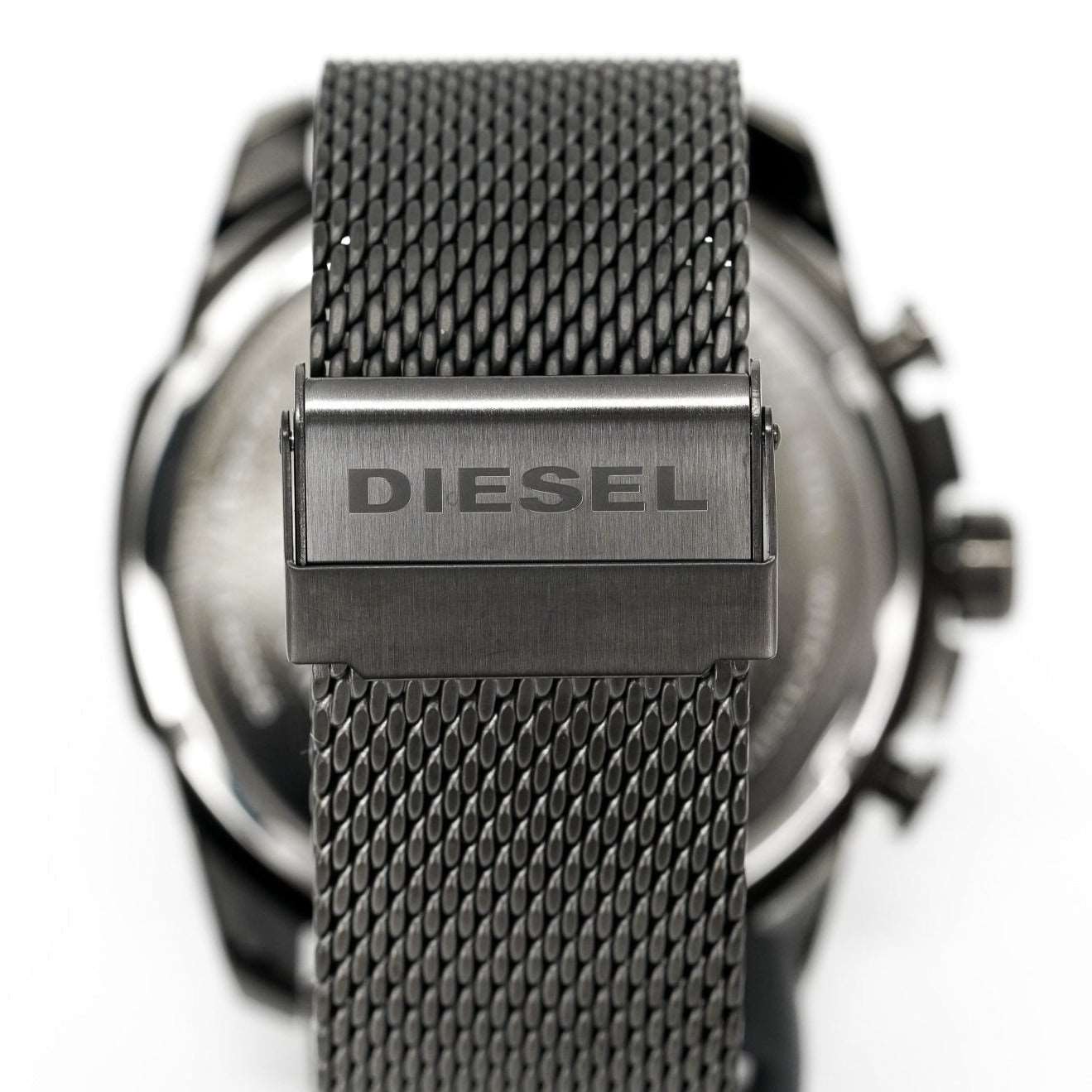 Diesel Dz4527 Men S Chronograph Mega Chief Gunmetal Mesh Watch