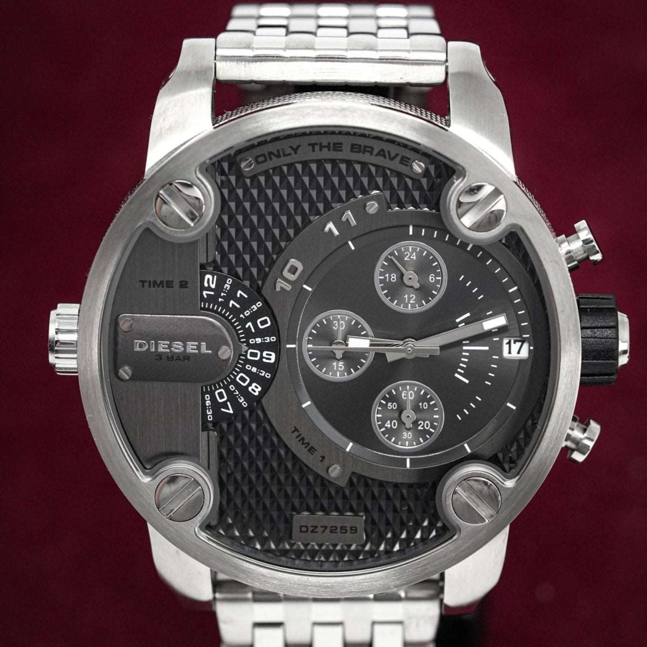 Diesel Dz7259 Men S Chronograph Little Daddy Black Silver Watch