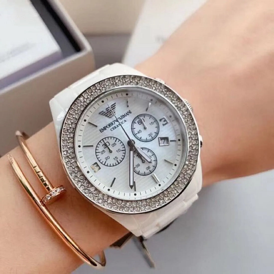 Emporio Armani Women’s Watch Ceramic White Strap With Mother Of Pearl Dial AR1456