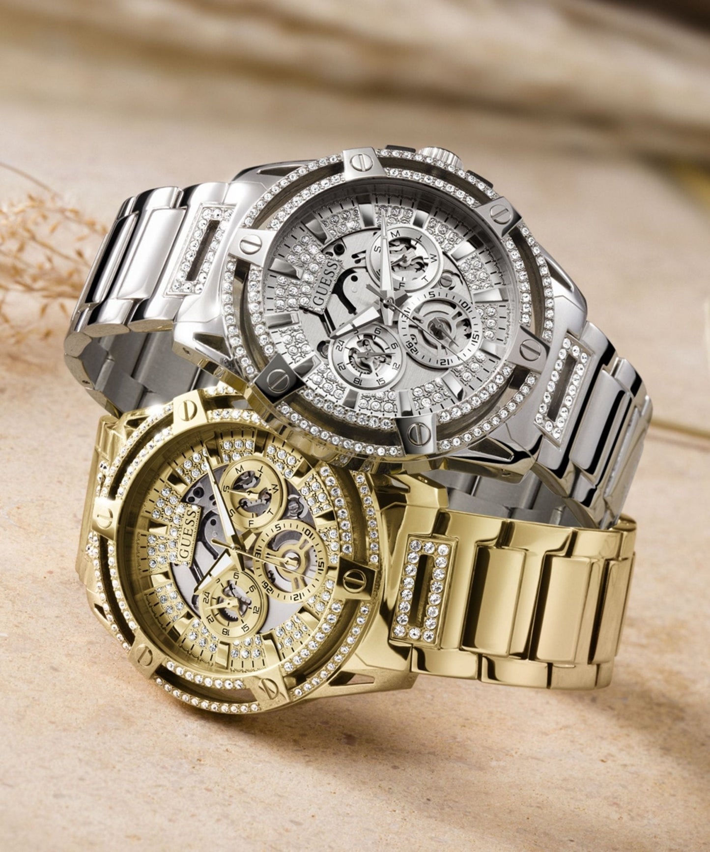 Gents King Silver Tone Stainless Steel Watch Gw0497g1