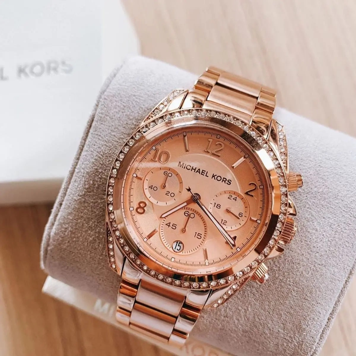 Michael Kors Women’s Watch Stainless Steel Rose Gold Strap With Rose Gold Dial And Crystals MK5263