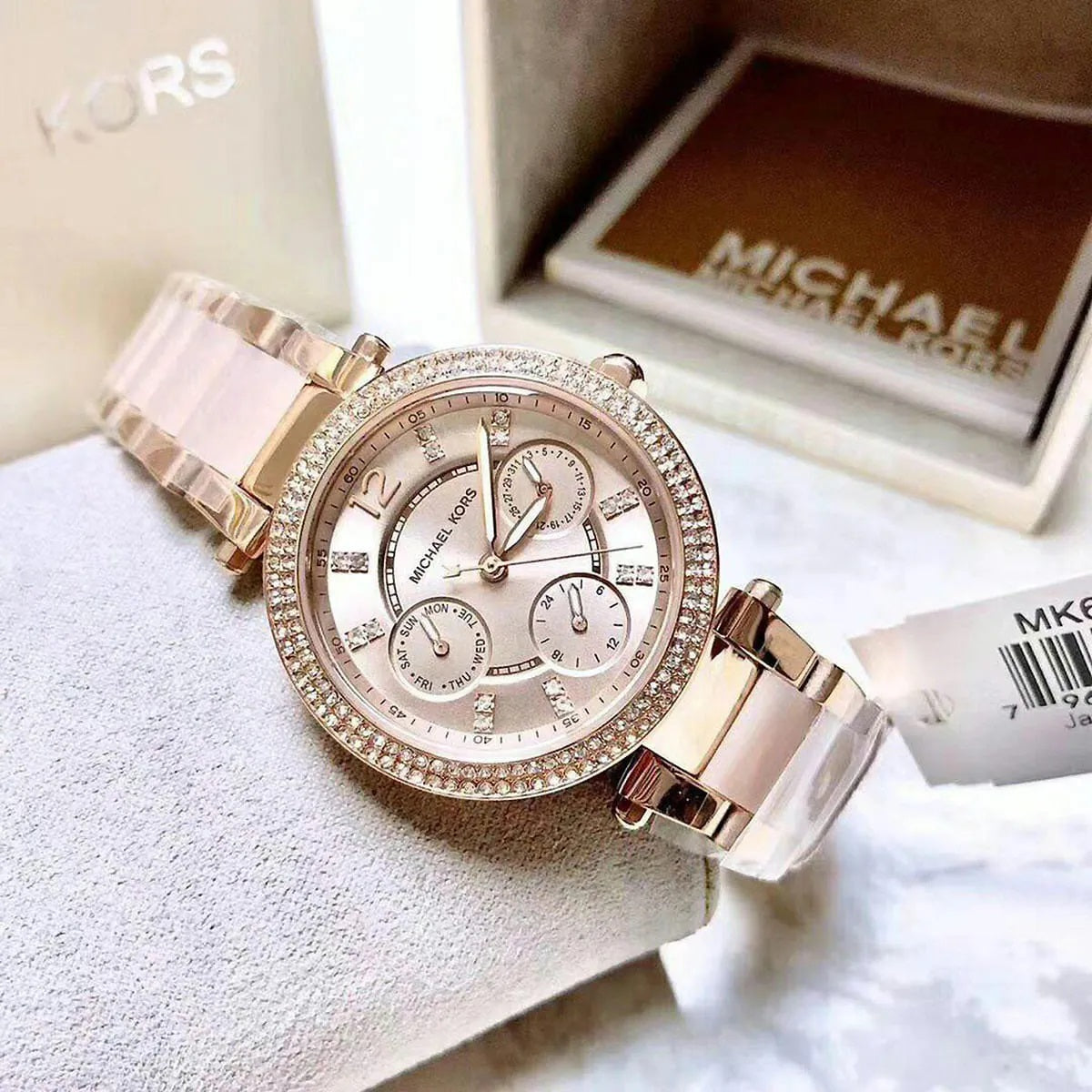Michael Kors Women’s Watch Rose Gold Strap With Rose Gold Dial MK6110
