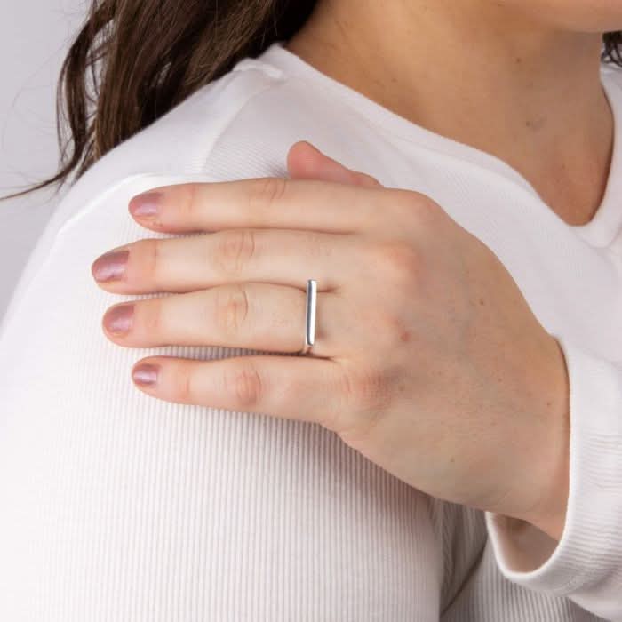 Elongated Bar Silver Ring R3820