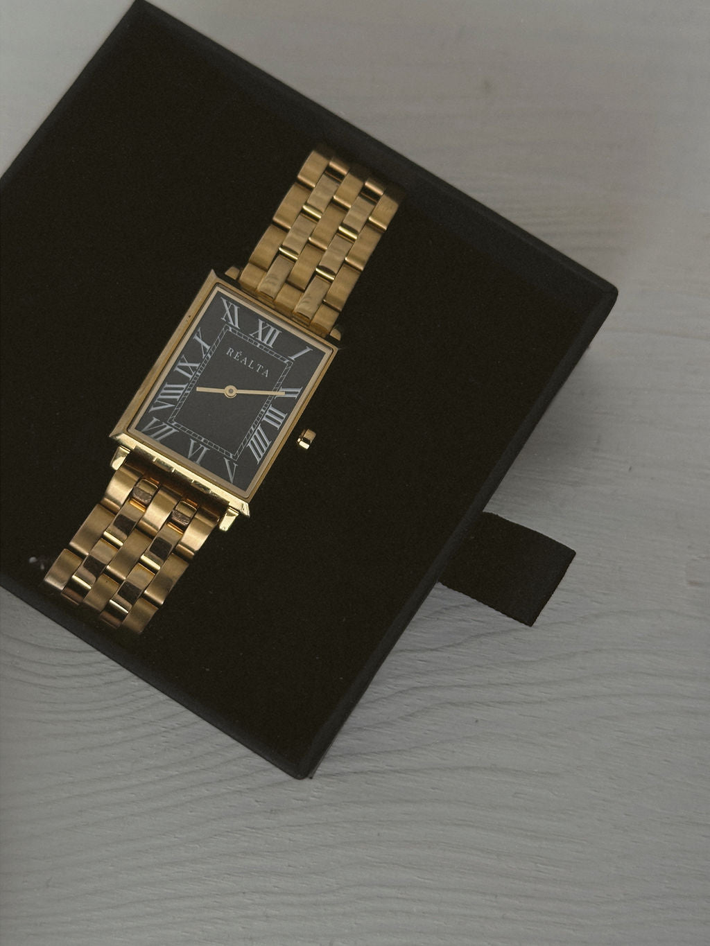 The Watch Noir