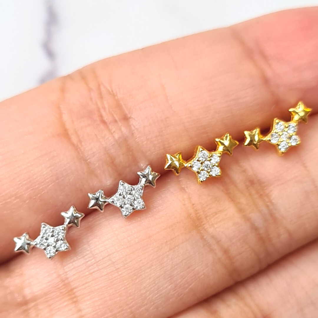Trio of Stars Earrings in Gold